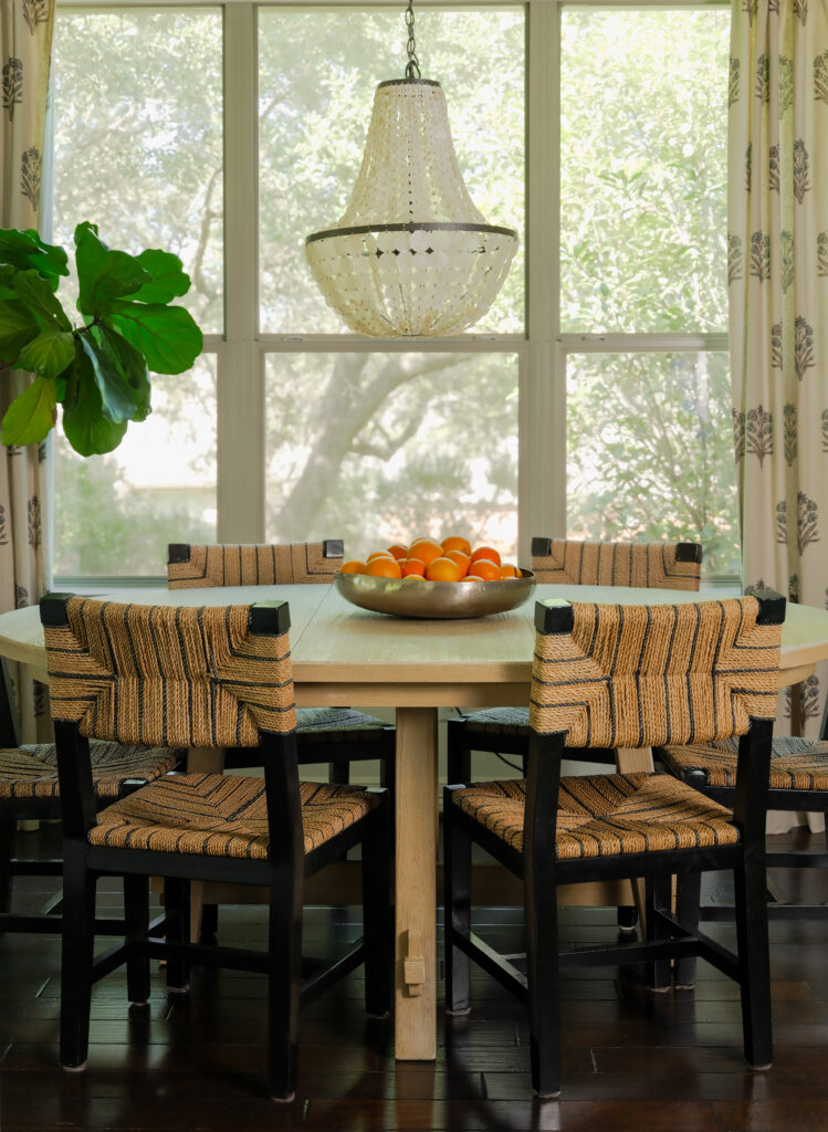 How to Choose the Right Dining Table for Your Space (Small, Kitchen & Dining Room Ideas)